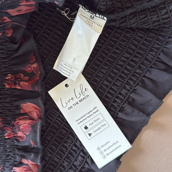 Cupshe Floral Print Long Peasant Sleeve Dress Black & Red Smocked Skirt New - Picture 9 of 12